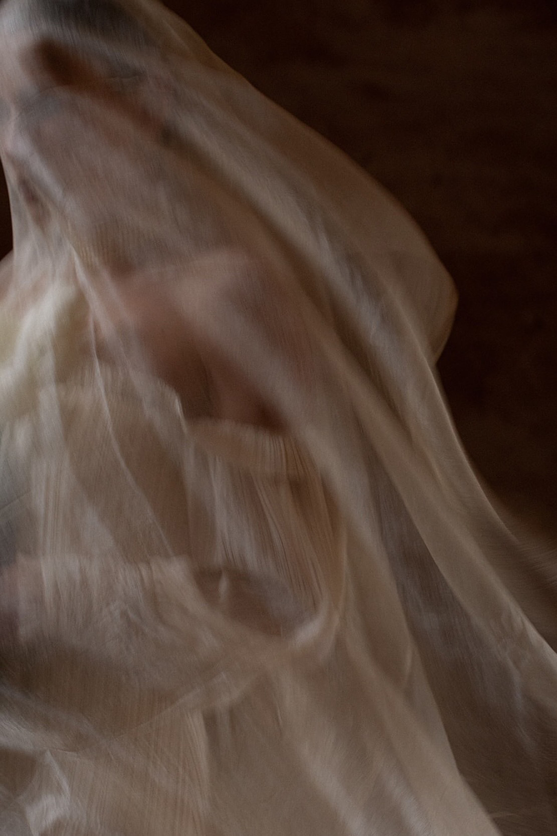 wedding vendors to prioritize