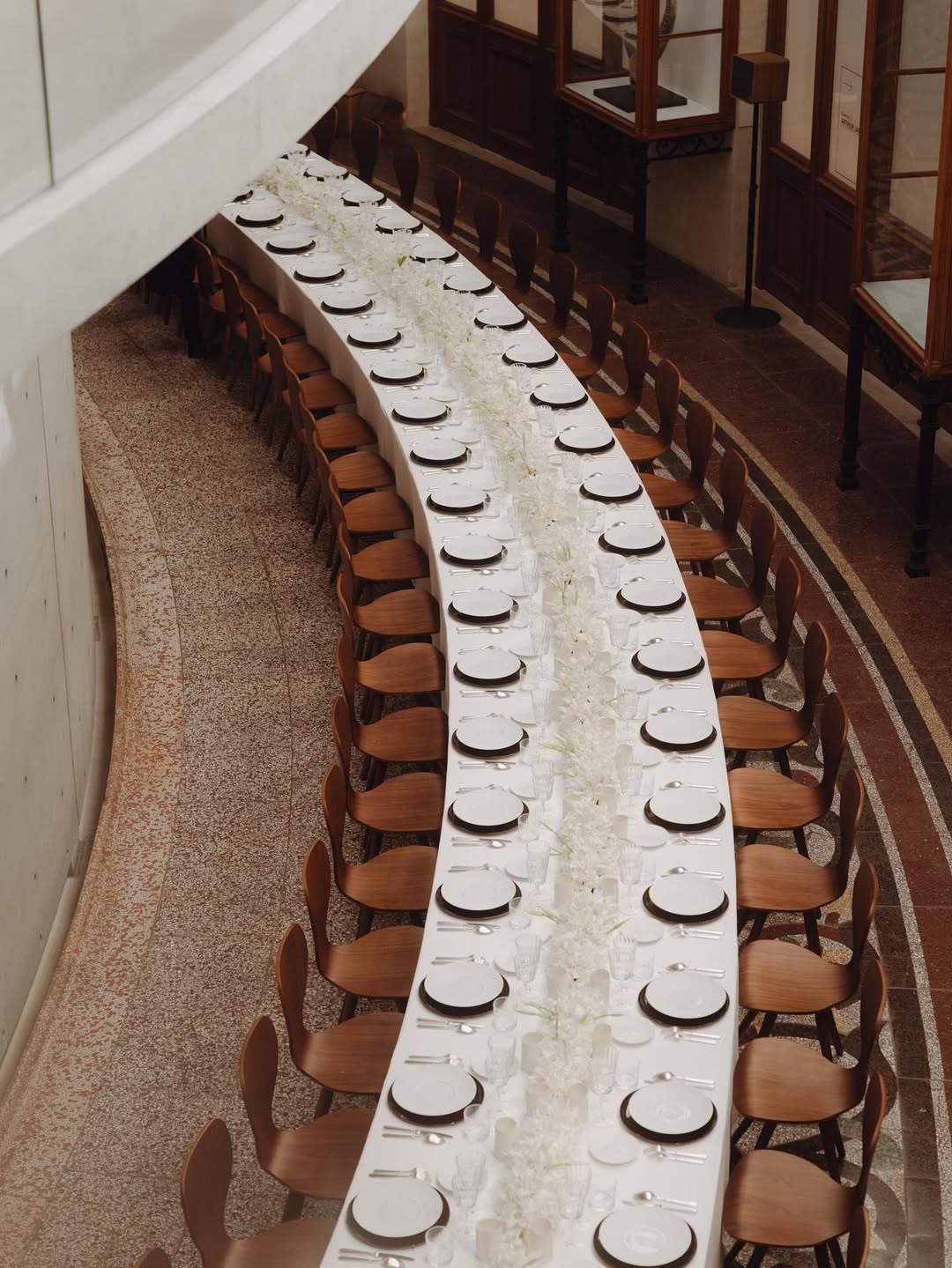 What do wedding vendors charge in Europe